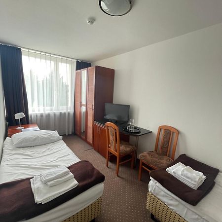 Plonia Economy Szczecin Exterior foto