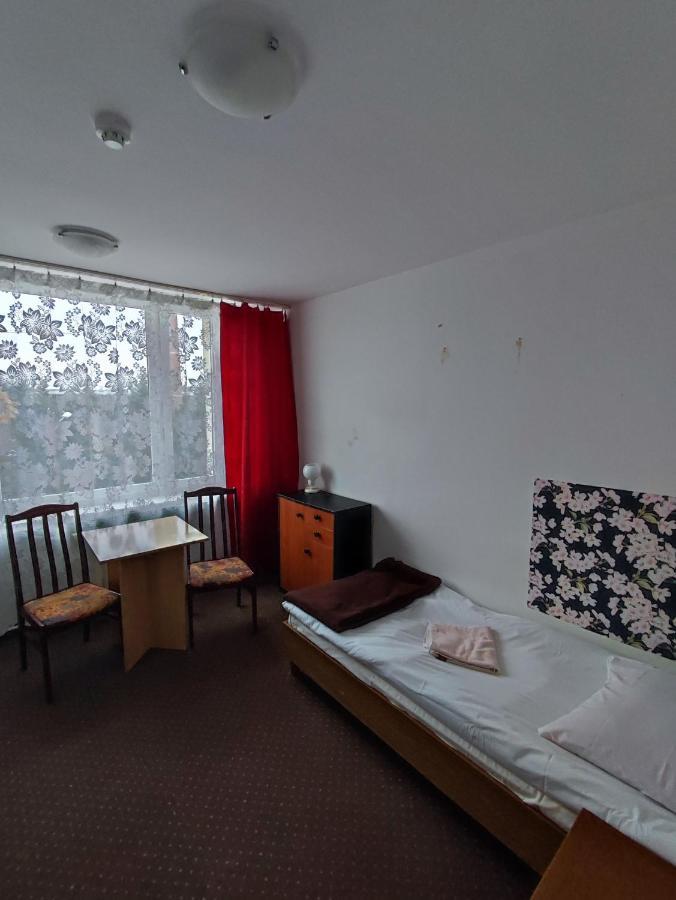 Plonia Economy Szczecin Exterior foto